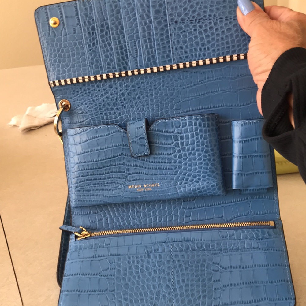 Henri Bendel Blue Croc-Embossed Clutch - Picture 8 of 10